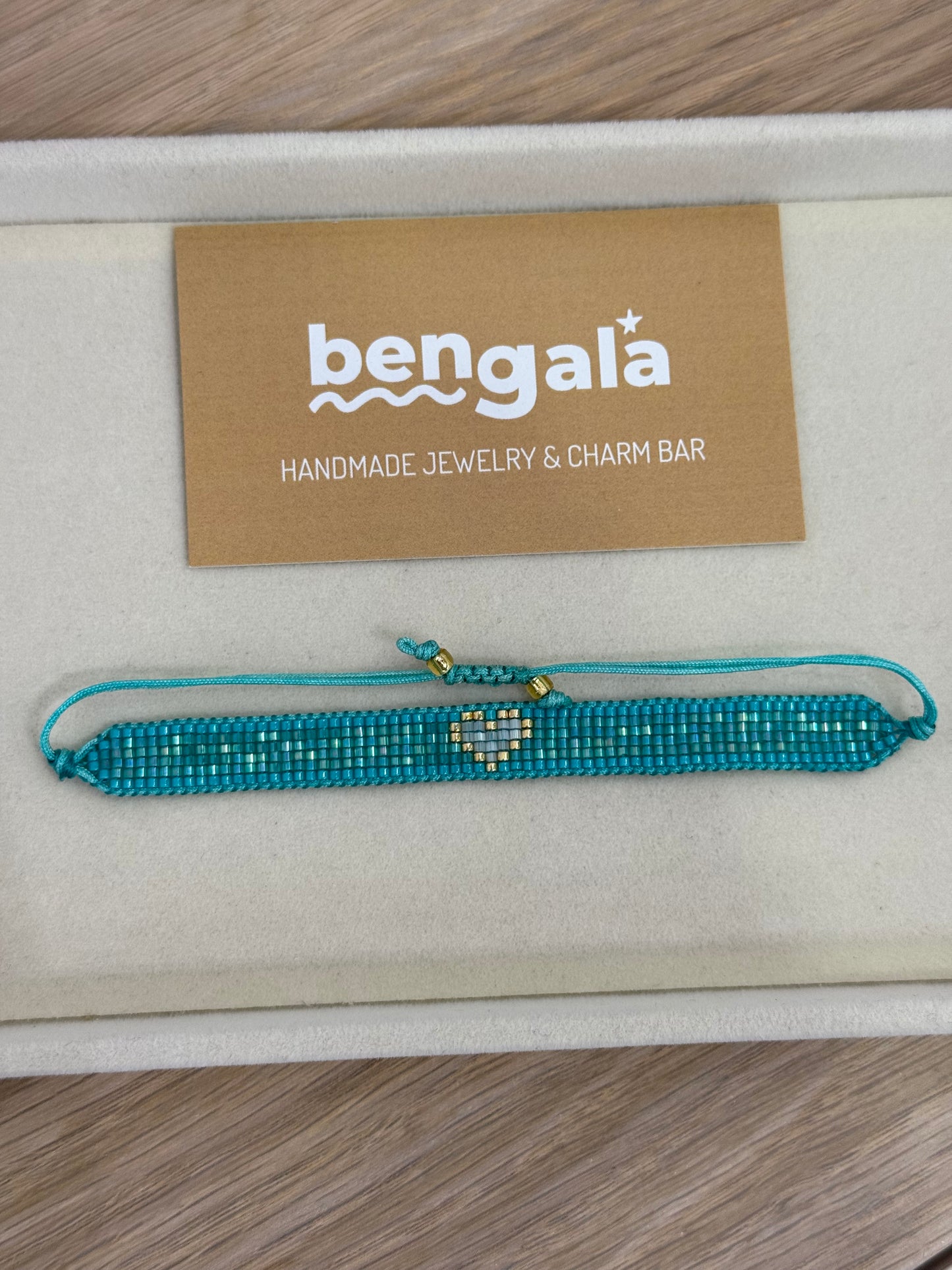 SHINE HEART MIYUKI BRACELET