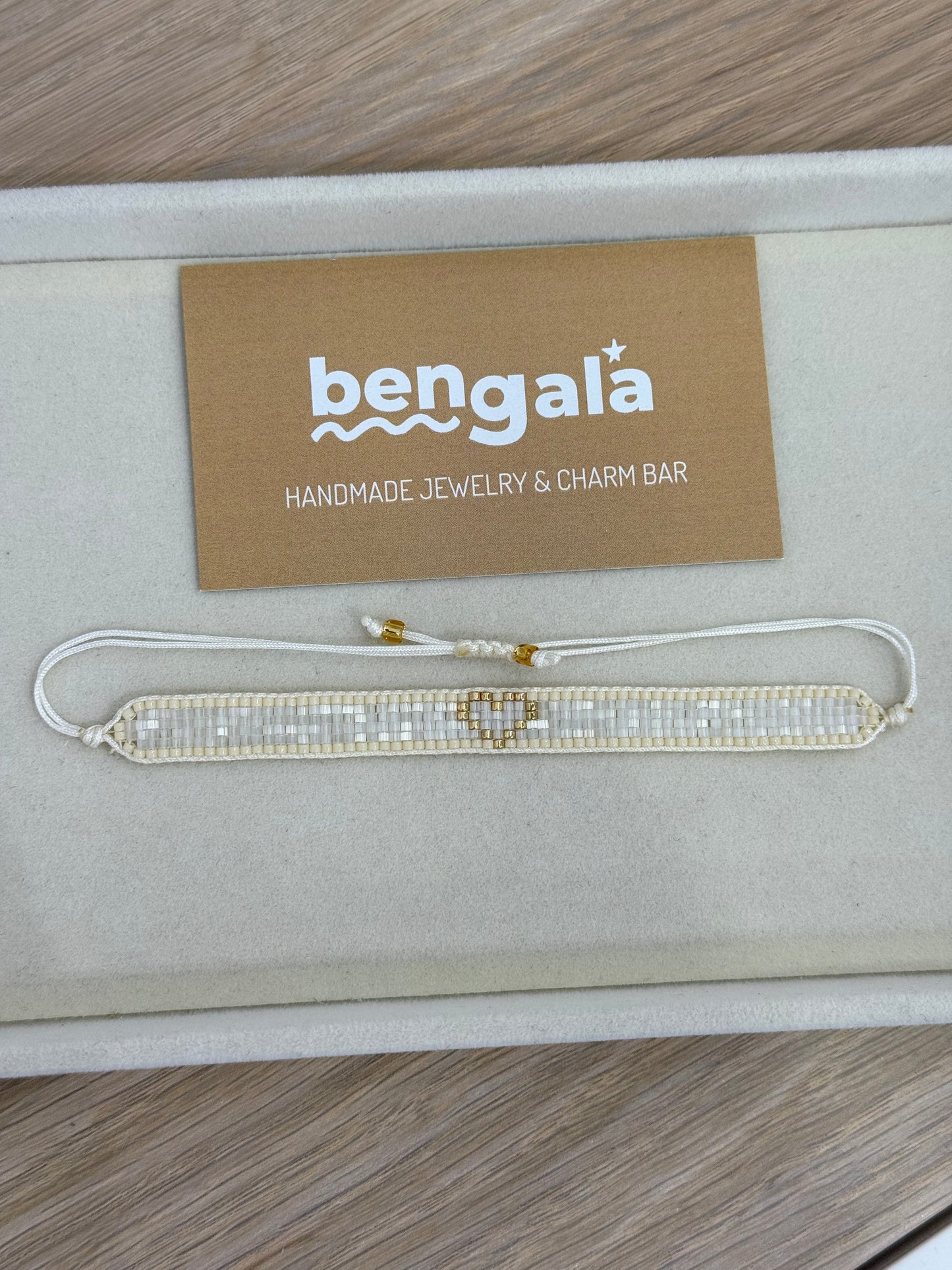 SHINE HEART MIYUKI BRACELET