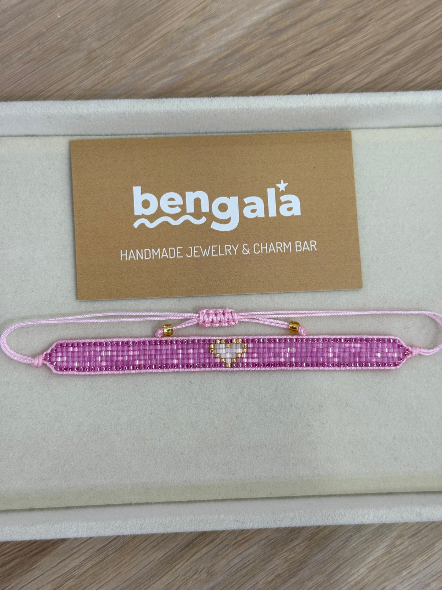 SHINE HEART MIYUKI BRACELET