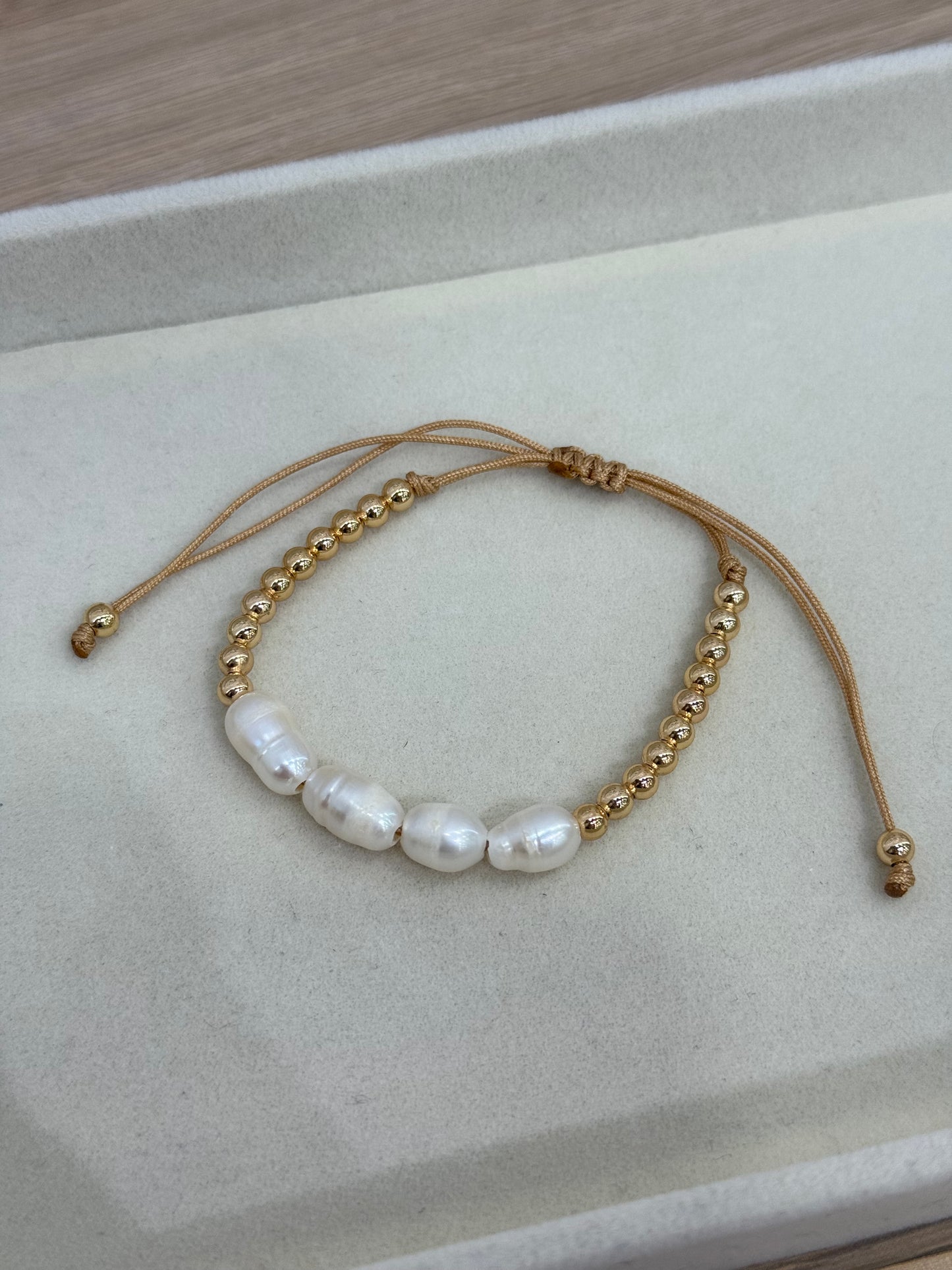 PEARL BRACELET