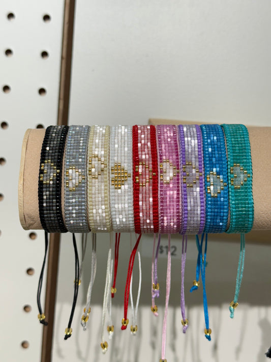 SHINE HEART MIYUKI BRACELET