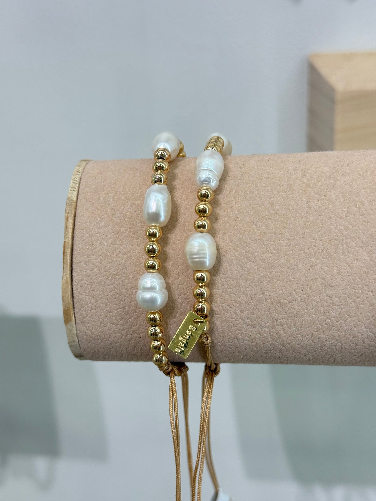 PEARL BEADS BRACELET