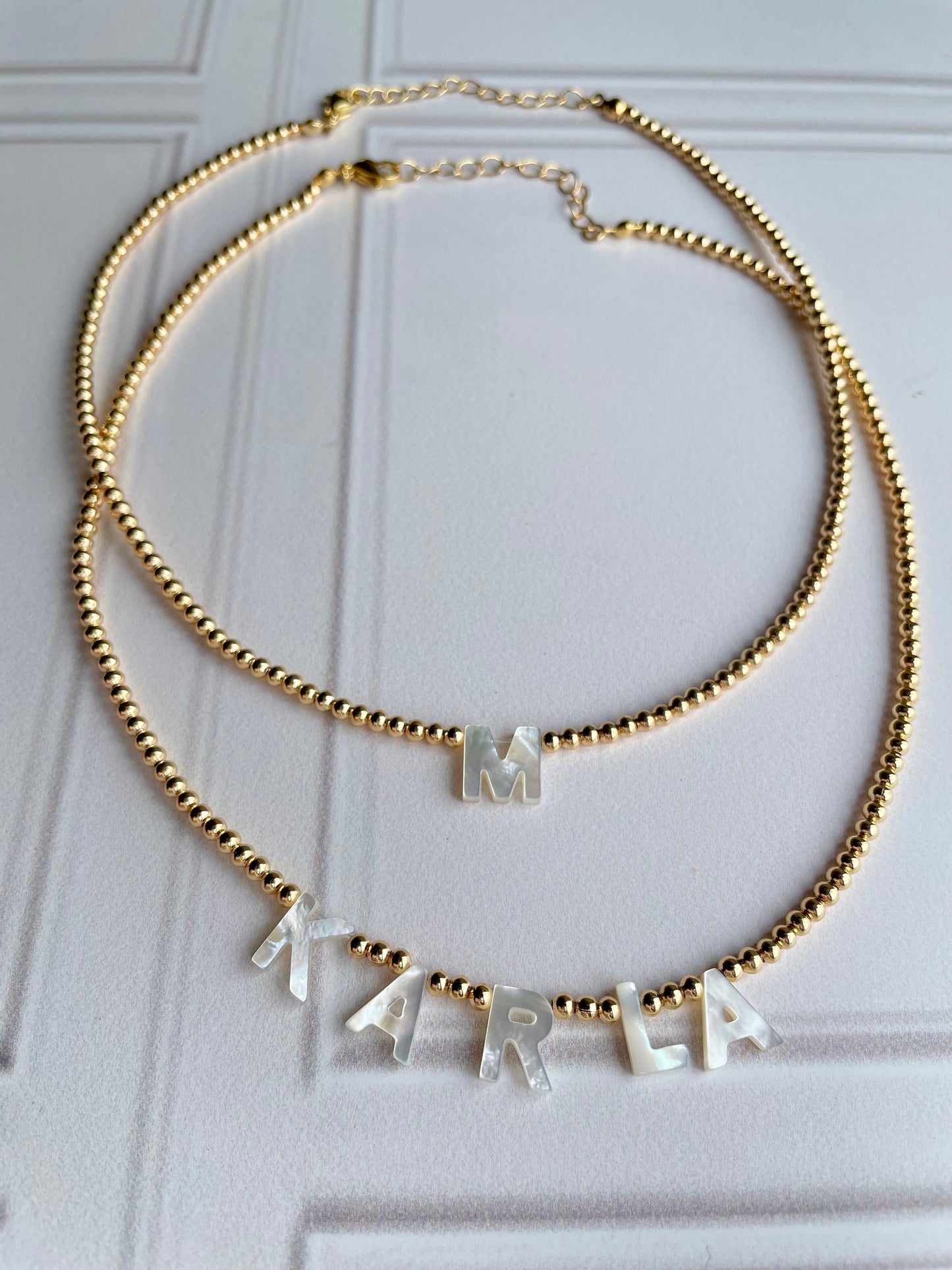 NACRE LETTER CUSTOM NECKLACE
