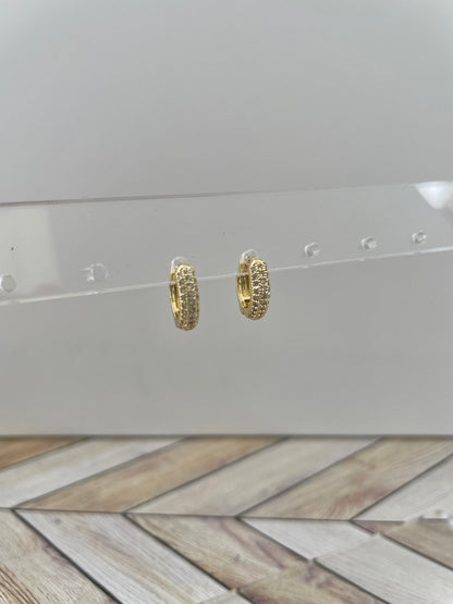 HUGGIE HOOP EARRING