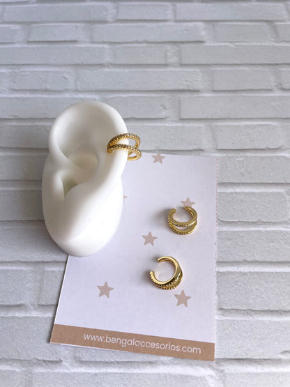 GOLD EAR CUFF